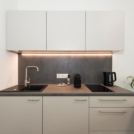 Tt-Rooms - Kontaktlos Mit Self Check-In I Free Parking Graz Exterior foto