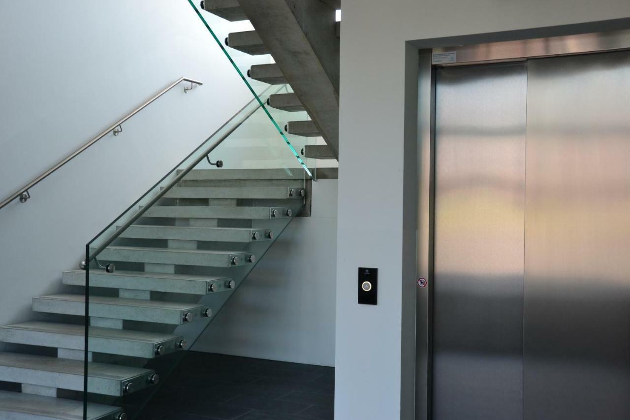 Tt-Rooms - Kontaktlos Mit Self Check-In I Free Parking Graz Exterior foto